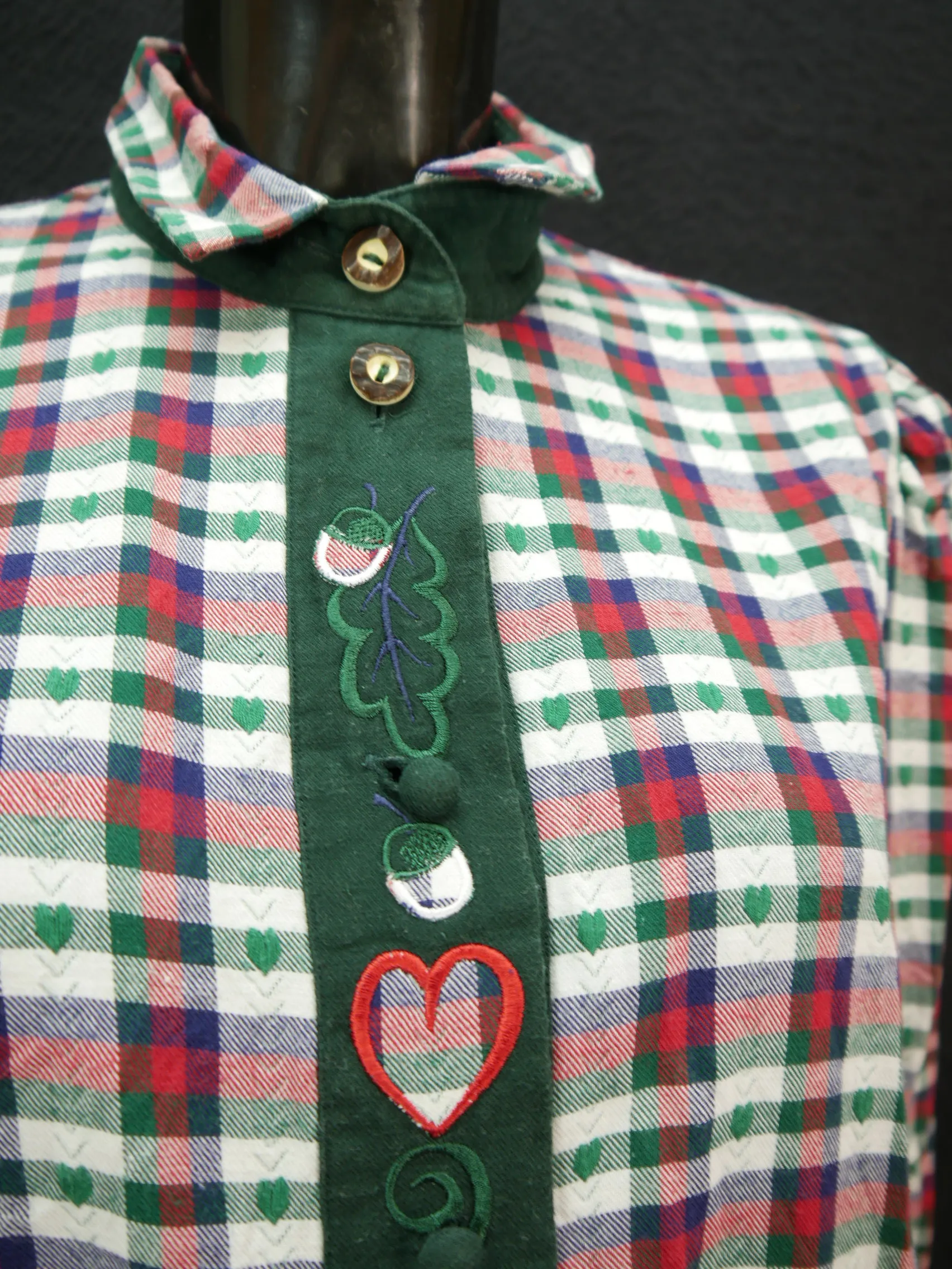 Gr.42 Trachtenbluse bunt gestreift Bluse Perry Baumwolle mit Stickerei TB5828
