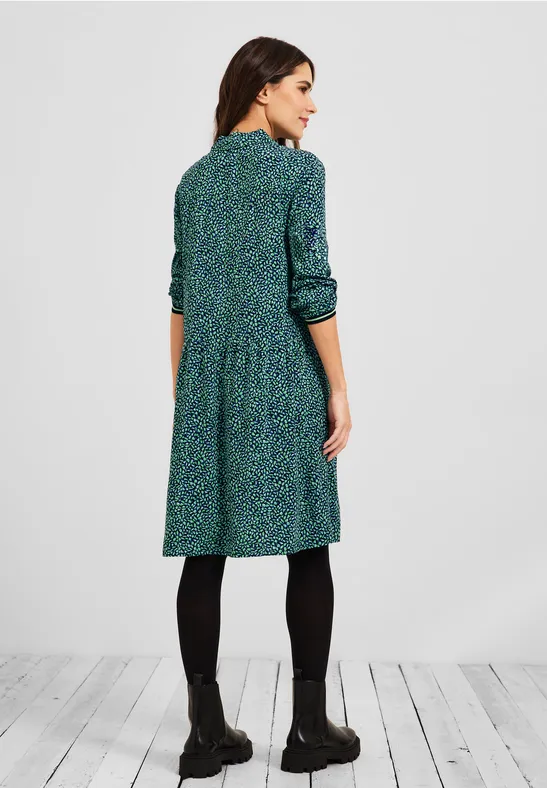 Kleid mit Minimalprint