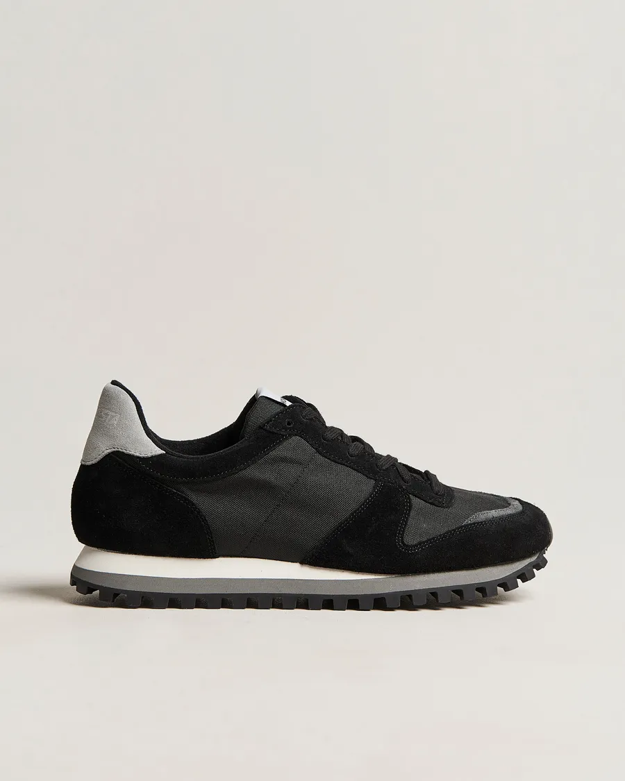 Marathon Trail Running Sneaker Black