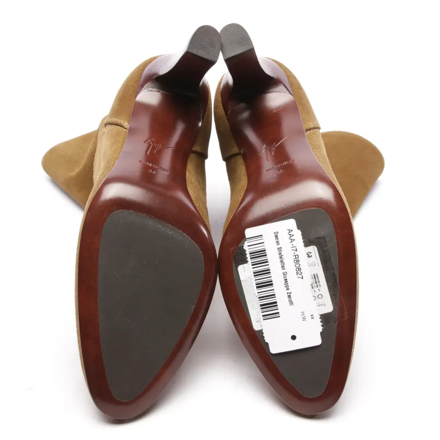 Stiefeletten EUR 36 Braun